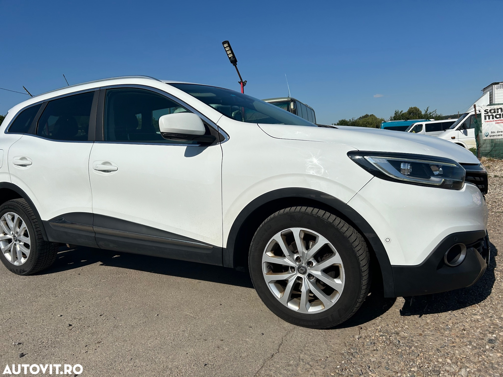 Renault Kadjar 1.6 DCI 4X4 Intens - 4