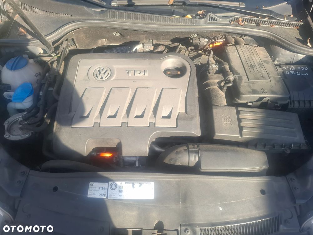 Volkswagen Golf 2.0 TDI DPF Style - 12