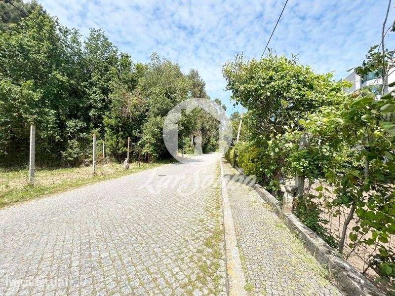 Terreno ideal para construção em altura com 6.863 m2 em Vila Nova d...
