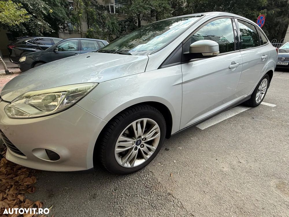 Ford Focus - 11