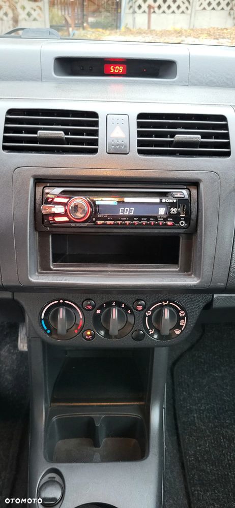 Suzuki Swift 1.3 Club - 16