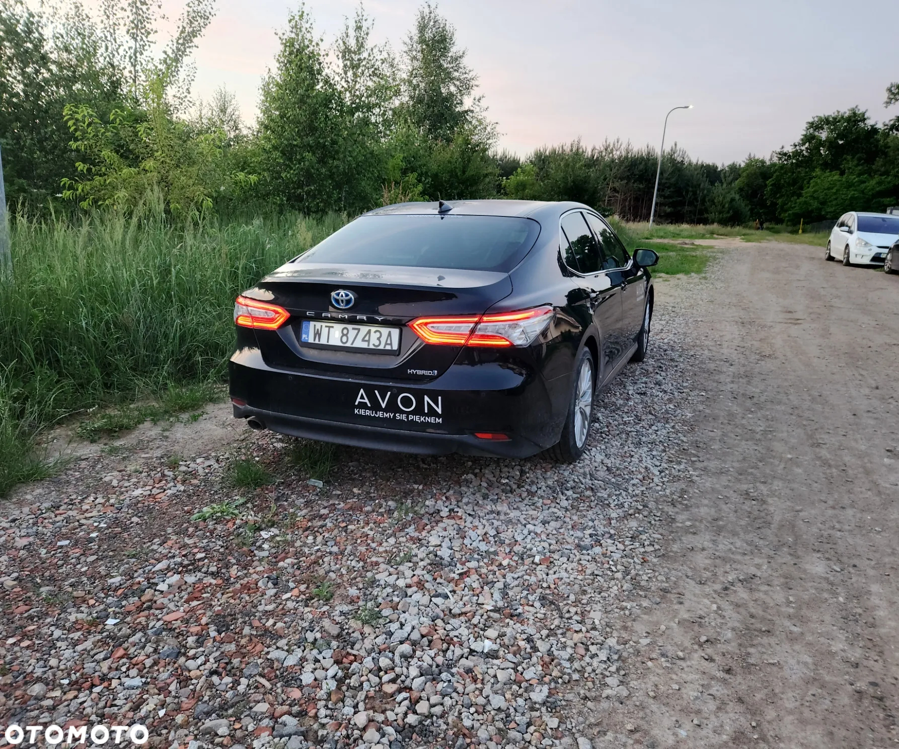 Toyota Camry 2.5 Hybrid Executive CVT - 6