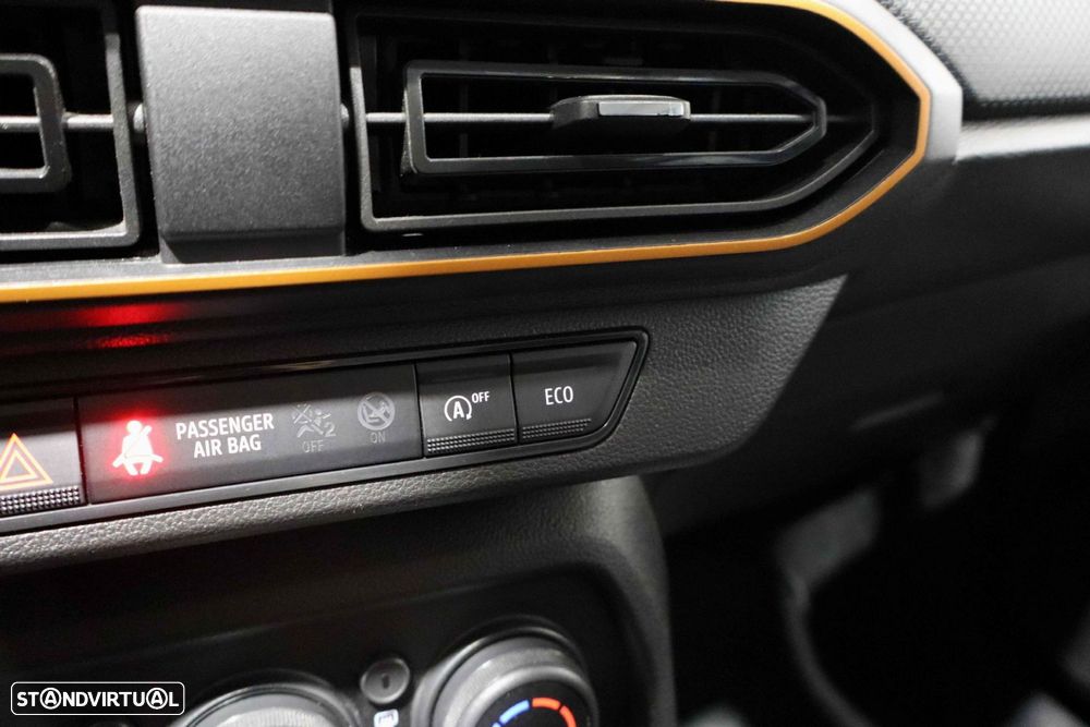 Dacia Sandero 1.0 TCe Essential - 31