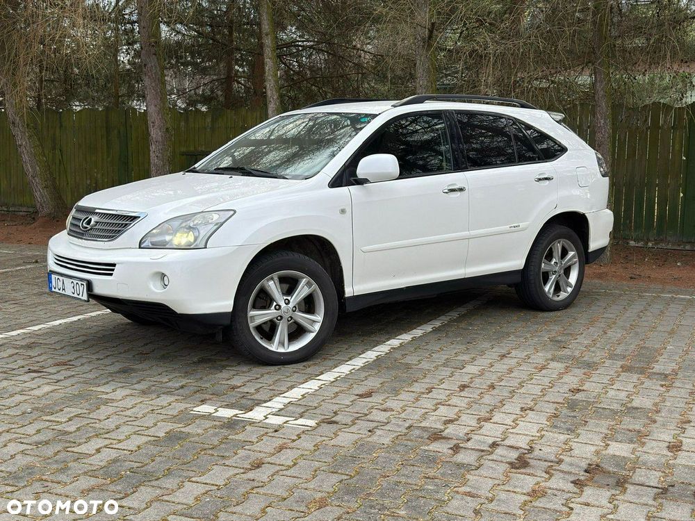 Lexus RX - 9