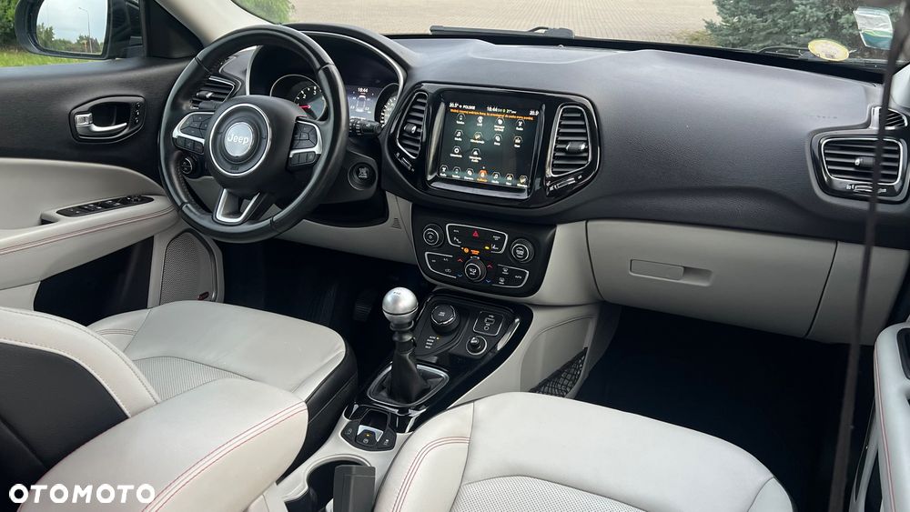 Jeep Compass 2.0 MultiJet Active Drive Limited - 35