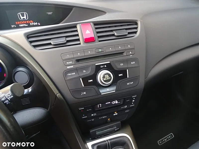 Honda Civic 1.4 i-VTEC Comfort Black Edition - 15