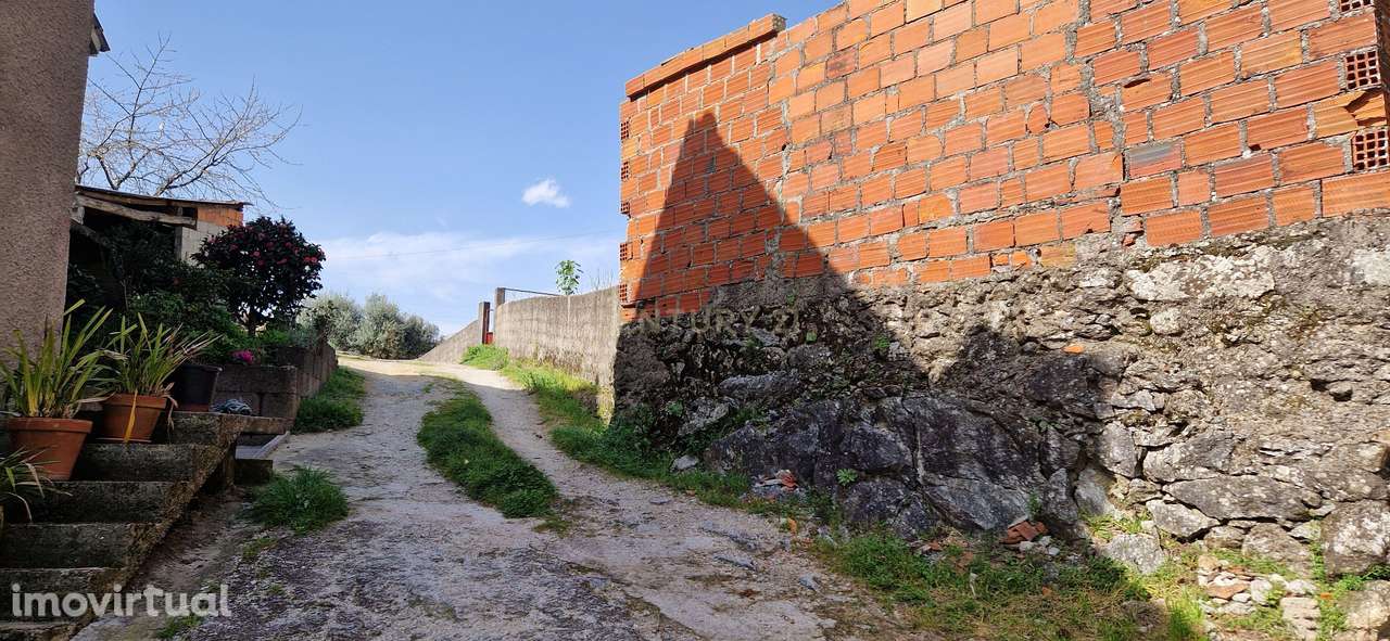 Terreno urbano para construção de moradia isolada - Grande imagem: 4/7