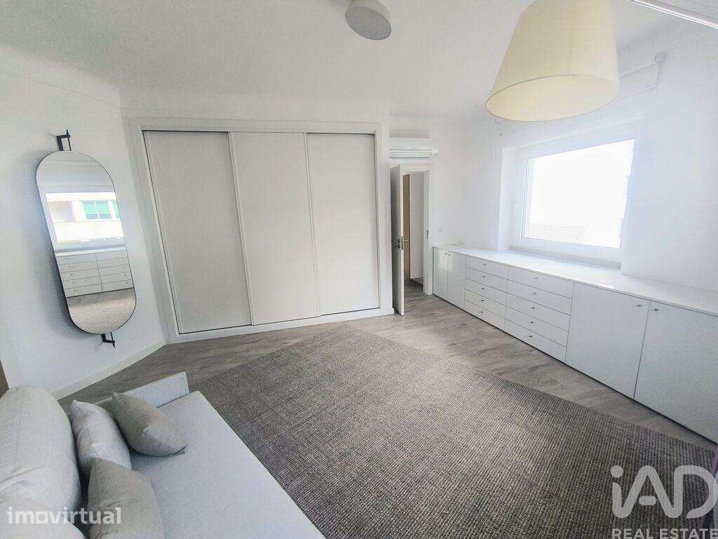 Apartamento T1 em Santo António de 75,00 m2 - Grande imagem: 4/16