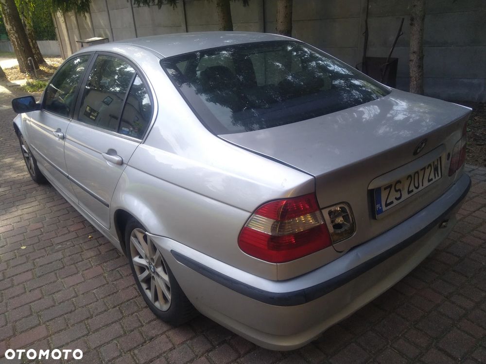BMW 320D 2004 photo 4