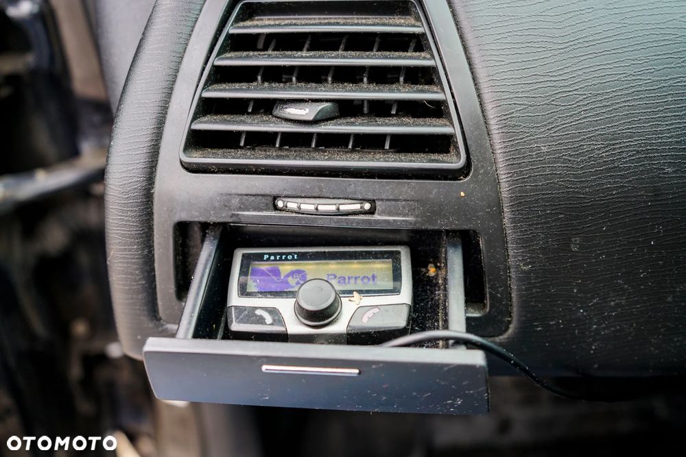Citroën C4 1.6 HDi FAP Confort - 22
