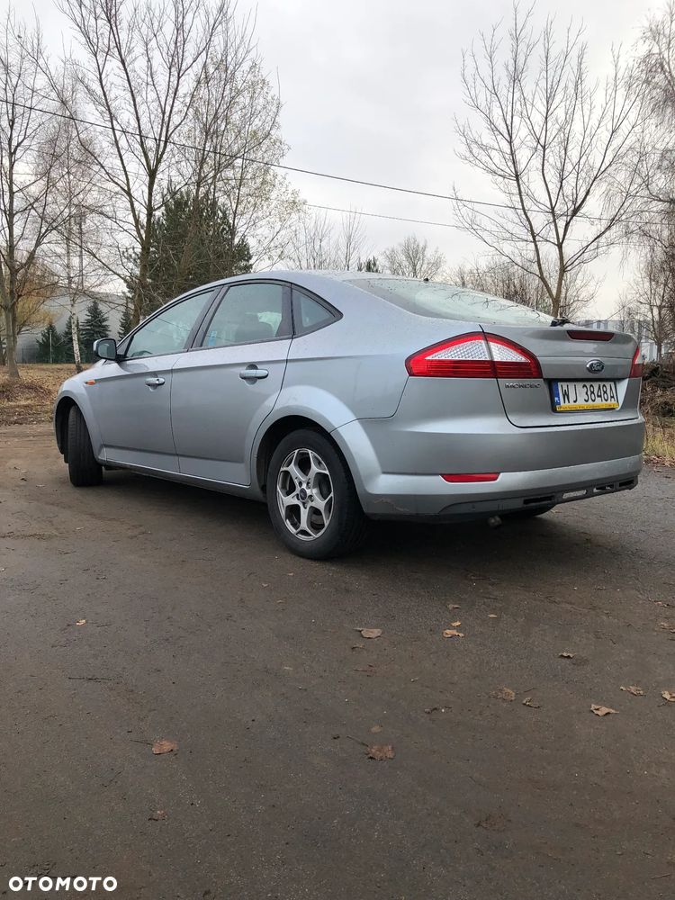 Ford Mondeo 2.0 Titanium - 3