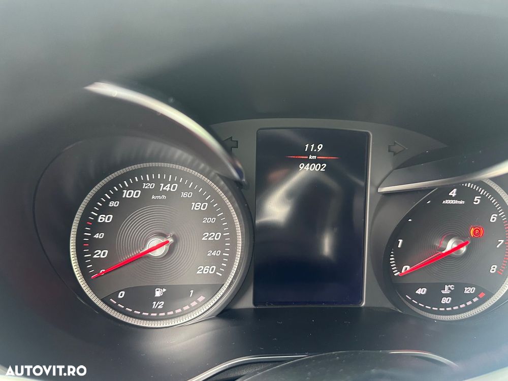 Mercedes-Benz GLC 250 4MATIC - 2