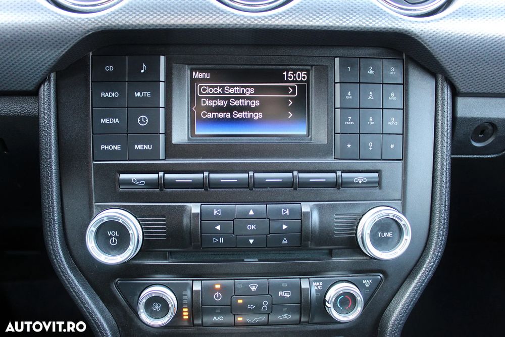 Ford Mustang 2.3 EcoBoost Aut. - 25