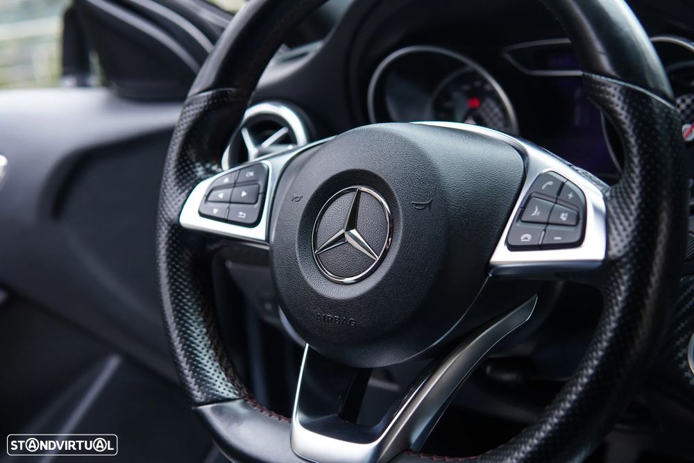 Mercedes-Benz A 180 d AMG Line - 43