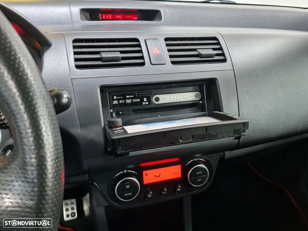 Suzuki Swift 1.6 Sport - 32