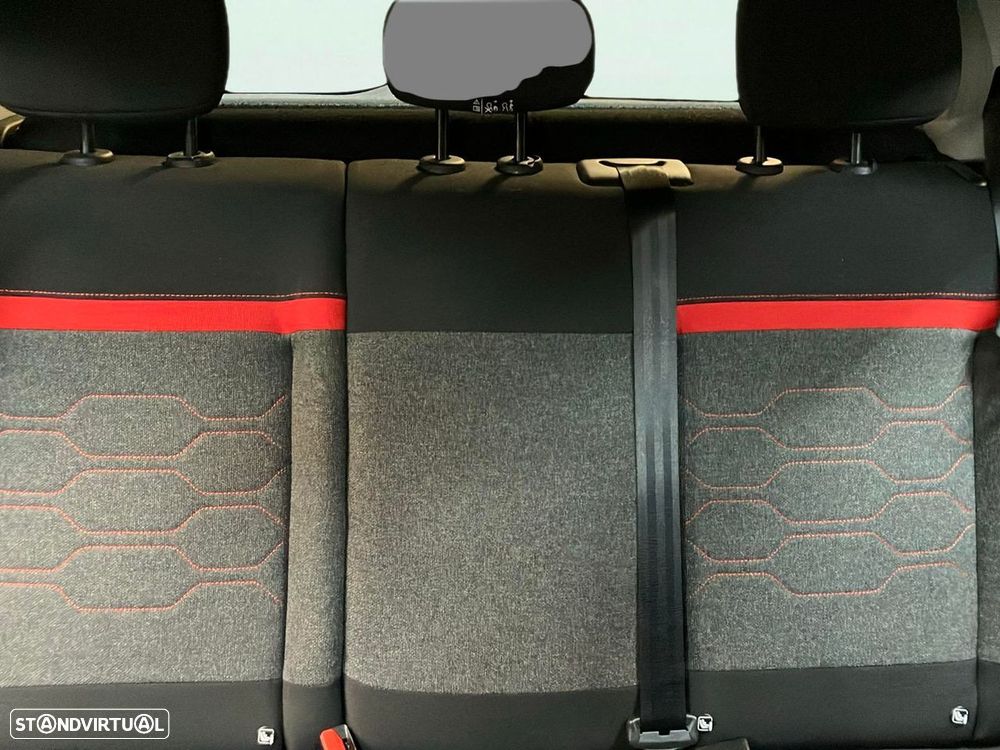 Citroën C3 1.2 PureTech C-Series - 18