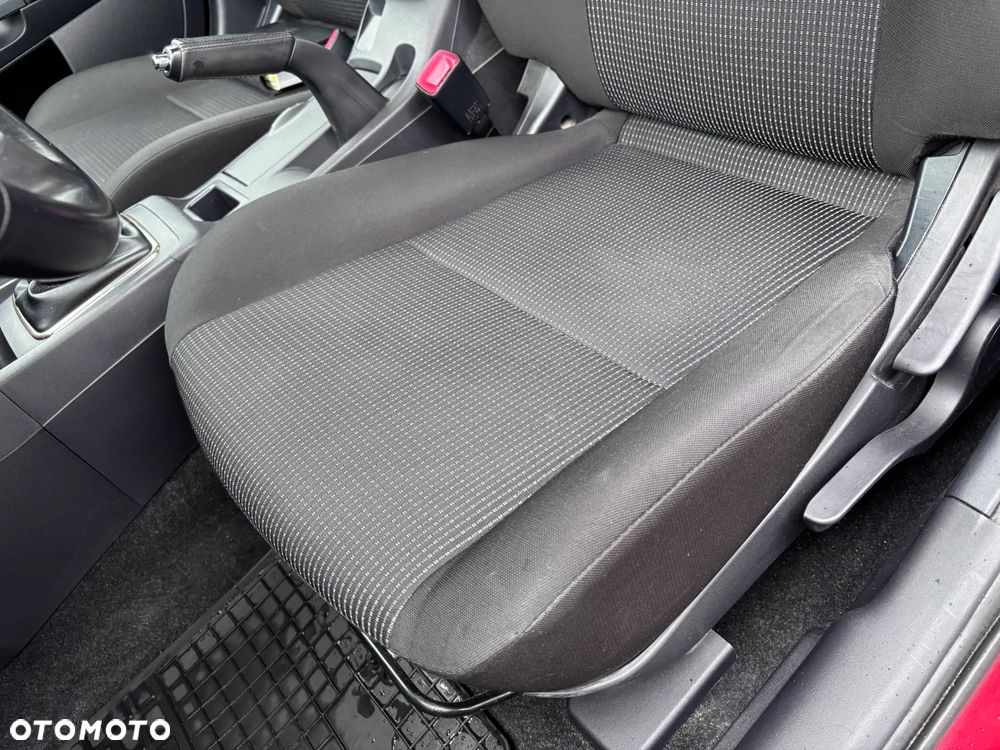 Mitsubishi Lancer 1.5 Inform ASTC - 13