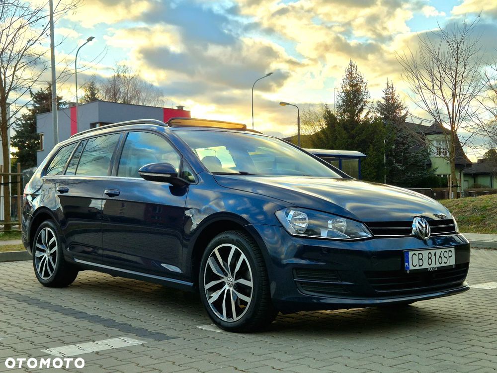 Volkswagen Golf - 18