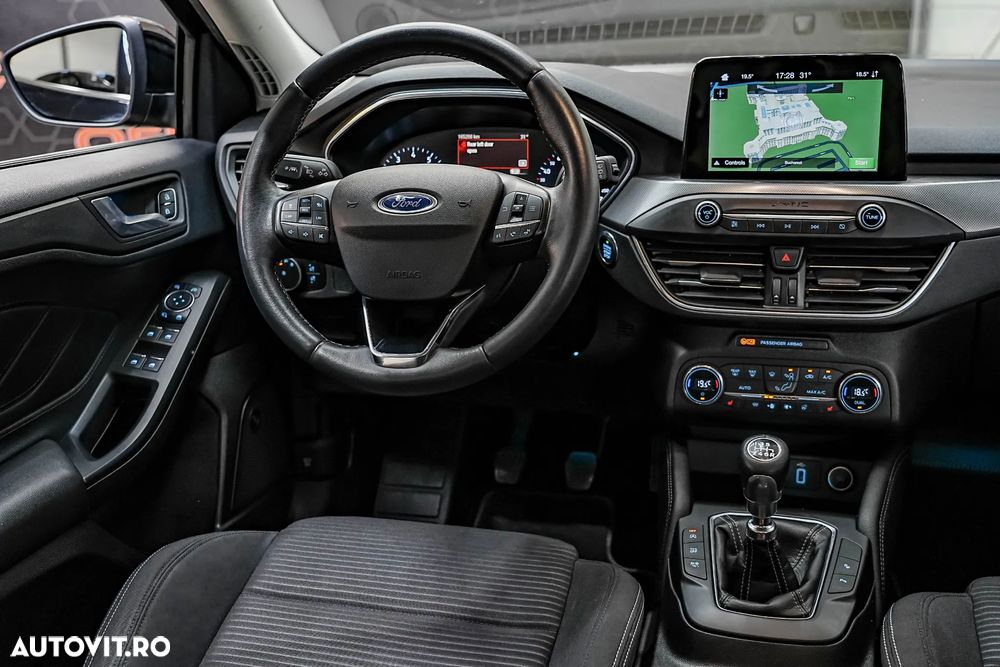 Ford Focus 1.0 EcoBoost MHEV Titanium - 7