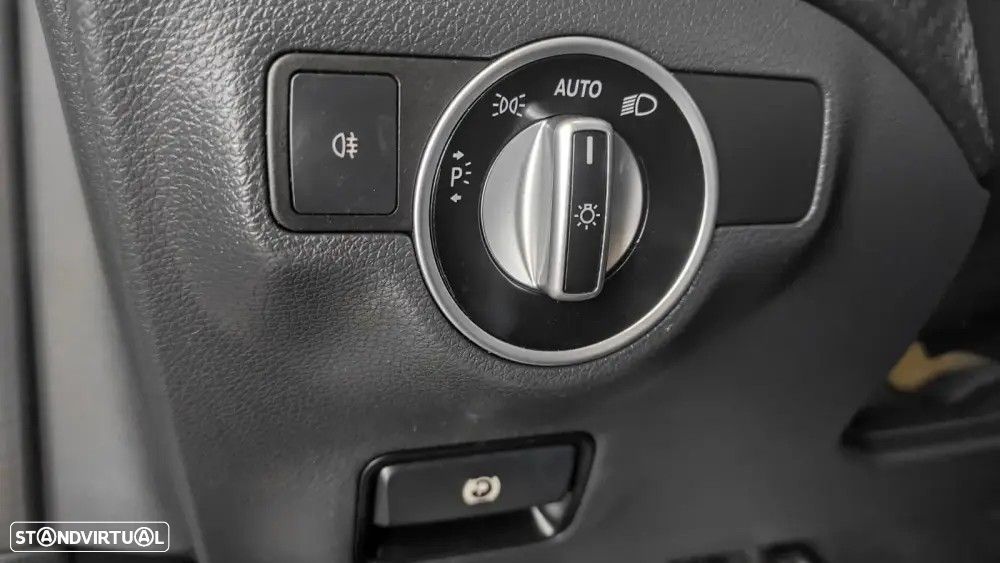 Mercedes-Benz A 200 CDI BE AMG Line Aut. - 40