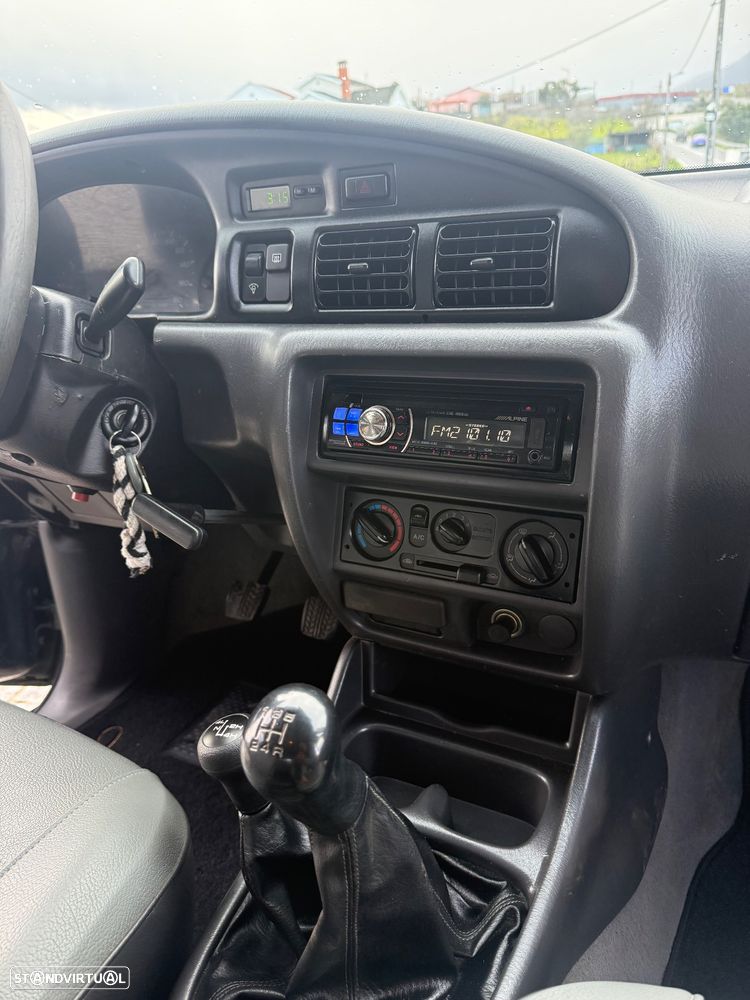 Ford Ranger 2.5 TD Dupla - 12