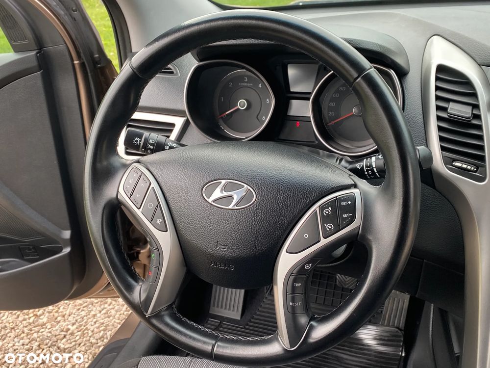 Hyundai i30 i30cw 1.6 CRDi Trend - 27