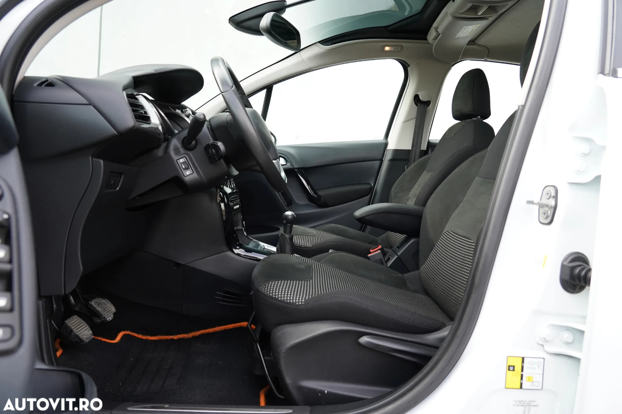Citroën C3 1.2 VTi BVM Exclusive - 14