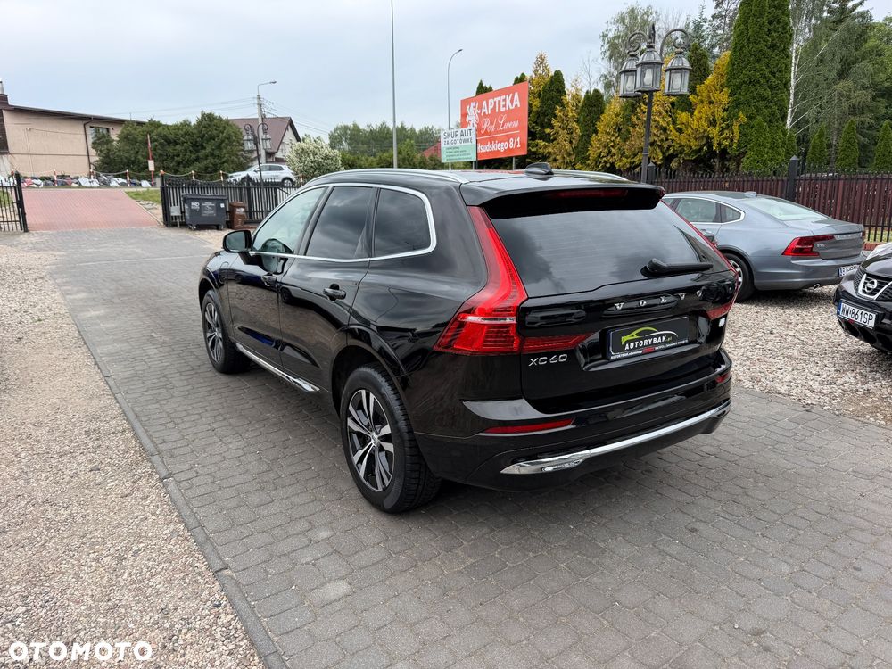 Volvo XC 60 T6 Plug-In Hybrid AWD Core - 40