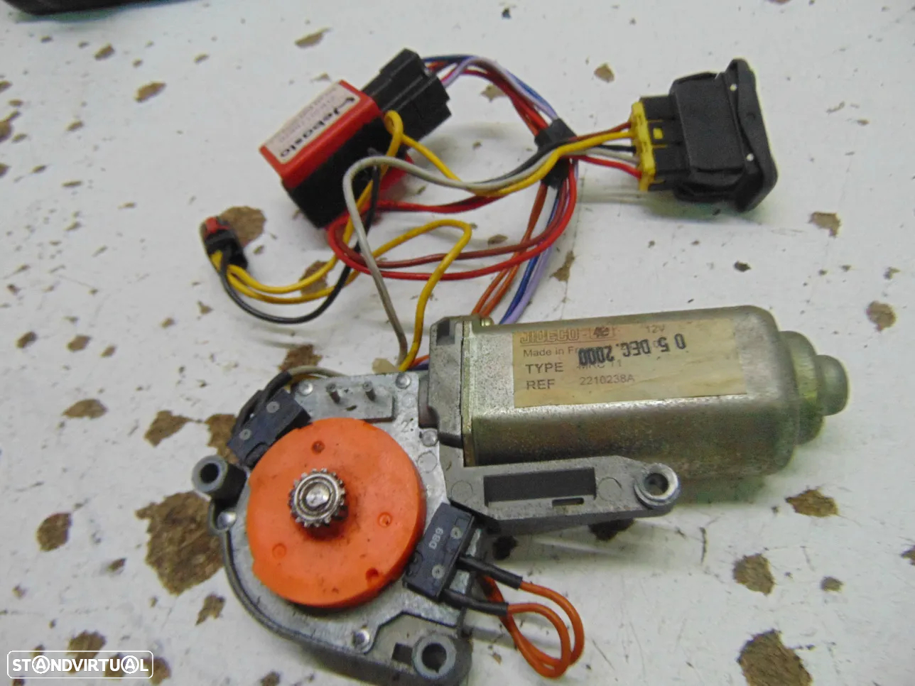 Peugeot 205 depósito/206 motor - 10
