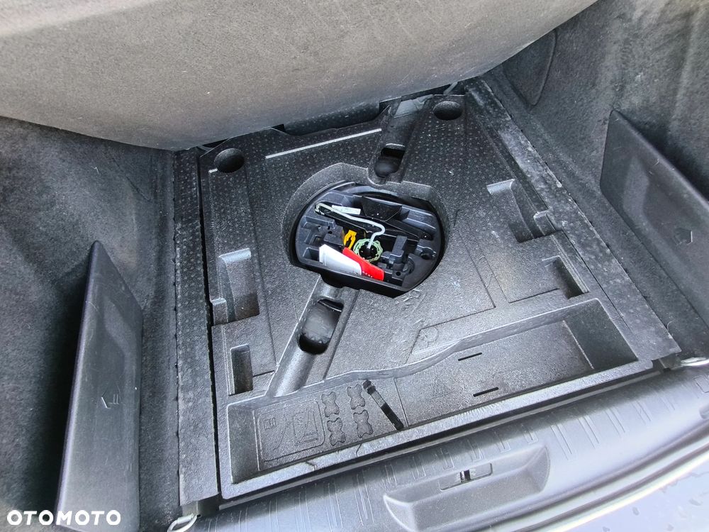 Peugeot 308 BlueHDi 120 EAT6 Stop & Start Business-Line - 13