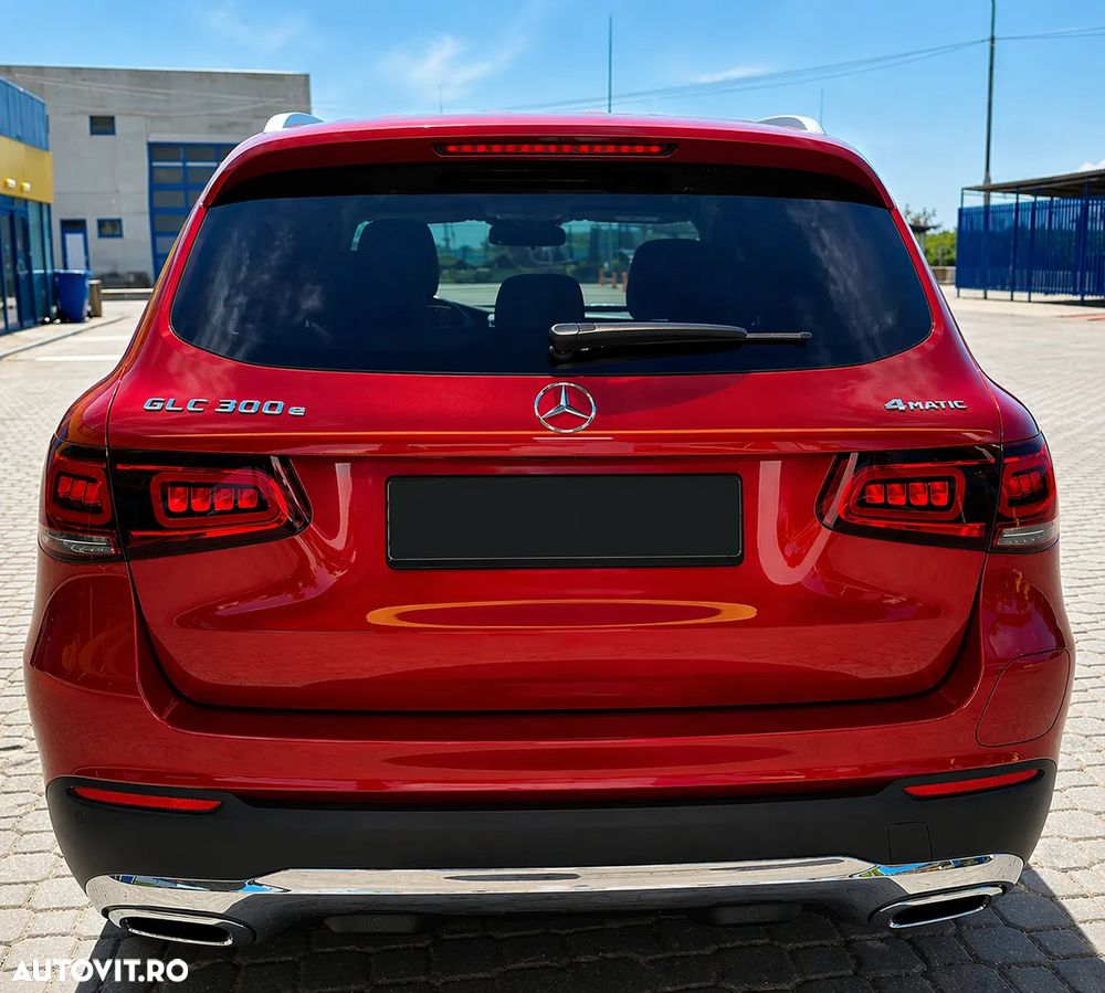 Mercedes-Benz GLC 350 e 4MATIC 7G-TRONIC - 4