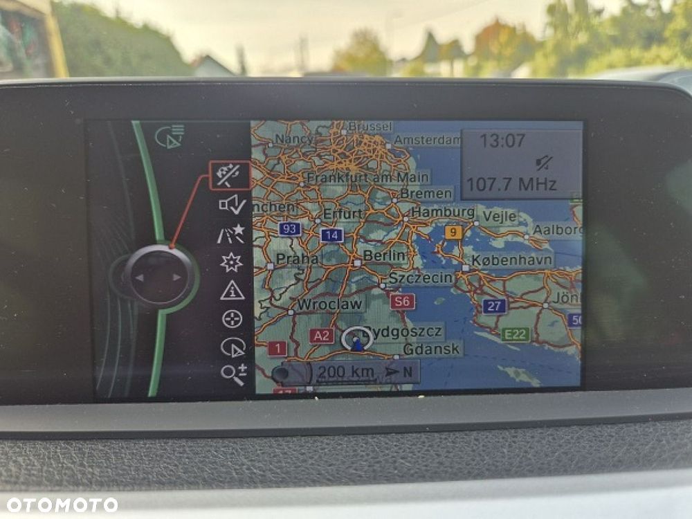 BMW Seria 3 - 38