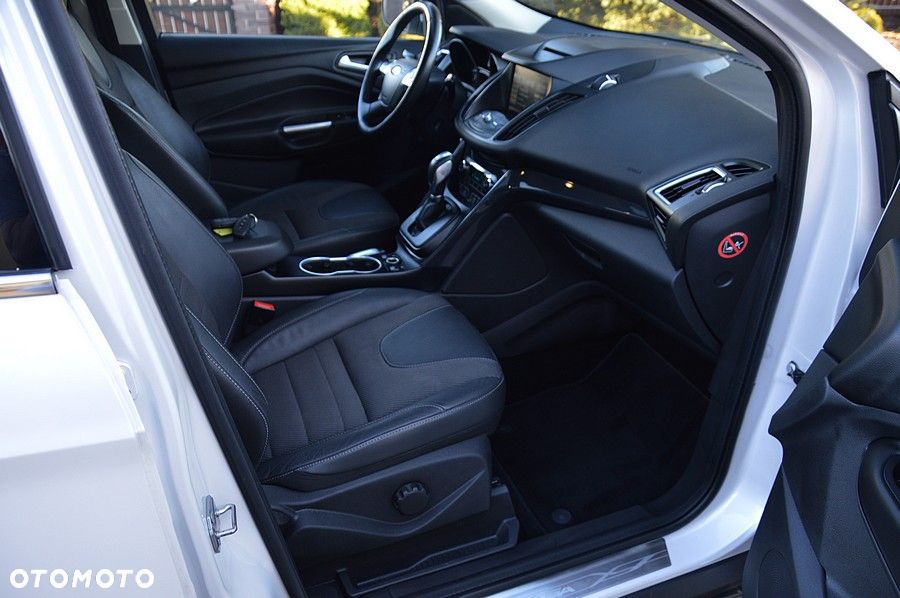 Ford Kuga 2.0 TDCi 4x4 Individual - 24