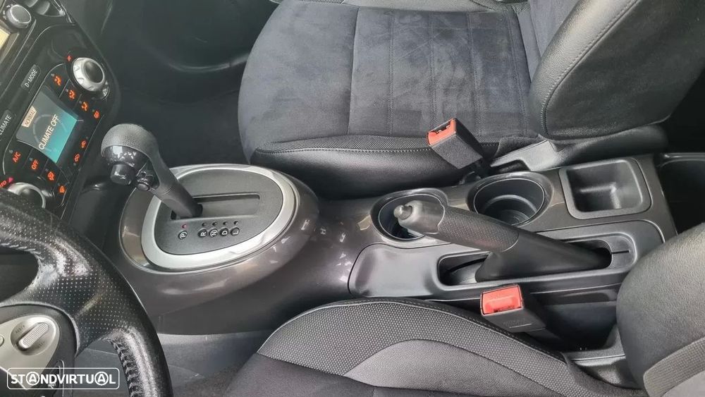 Nissan Juke 1.6 N-Connecta Xtronic - 10