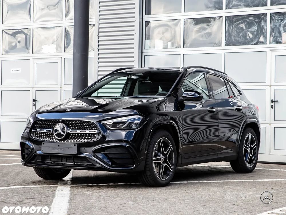 Mercedes-Benz GLA 220 d 4-Matic AMG Line - 3