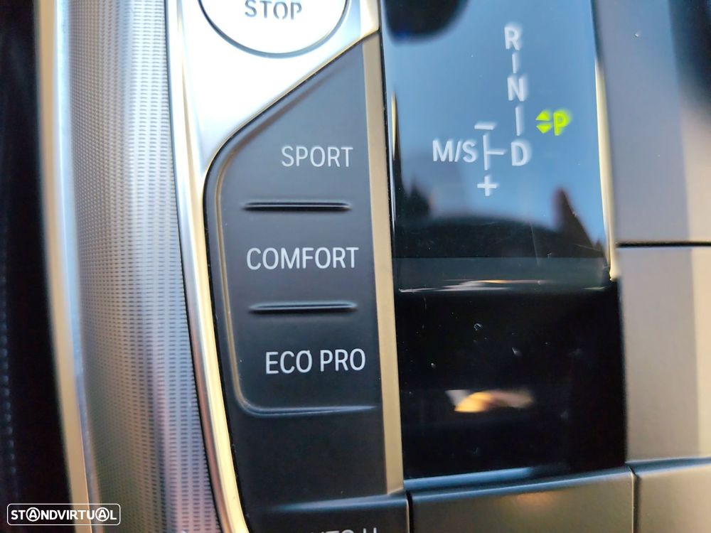 BMW 320 d Line Sport Auto - 28