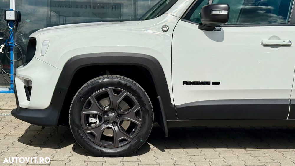 Jeep Renegade 1.3T 4xe AT6 PHEV 80th Anniversary - 4
