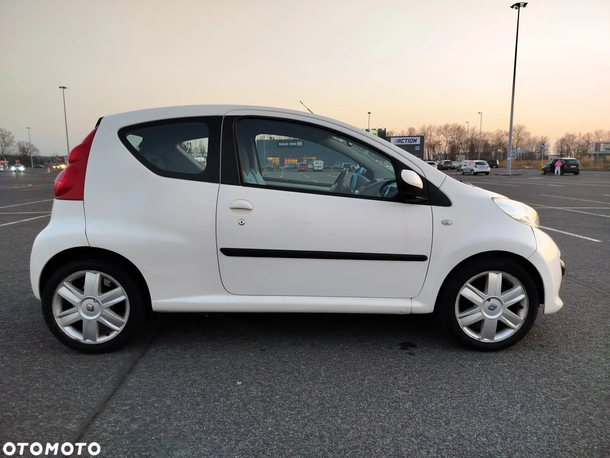 Peugeot 107 (70) 68 Active - 10