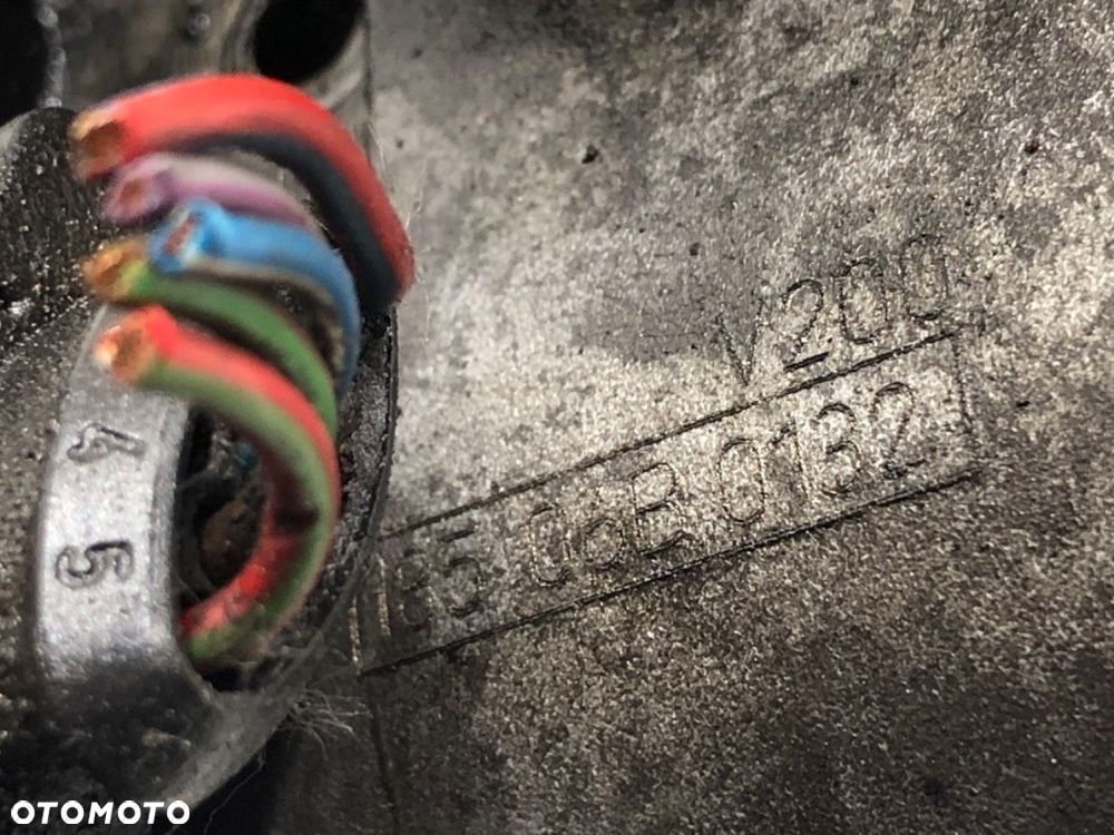 PRZEPUSTNICA  AUDI A3 (8P1) 2003 - 2013 2.0 TDI 125 kW [170 KM] olej napędowy 2006 - 2012 - 5