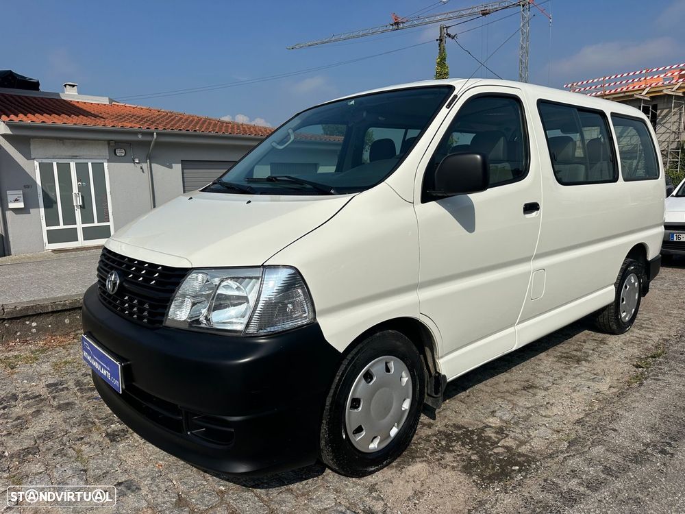 Toyota HiAce 2.5 D-4D Curto 2.8T AC