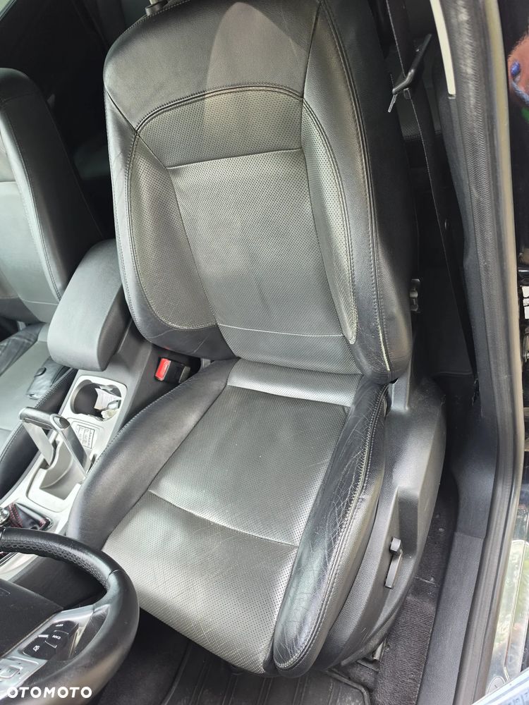 Ford S-Max - 12