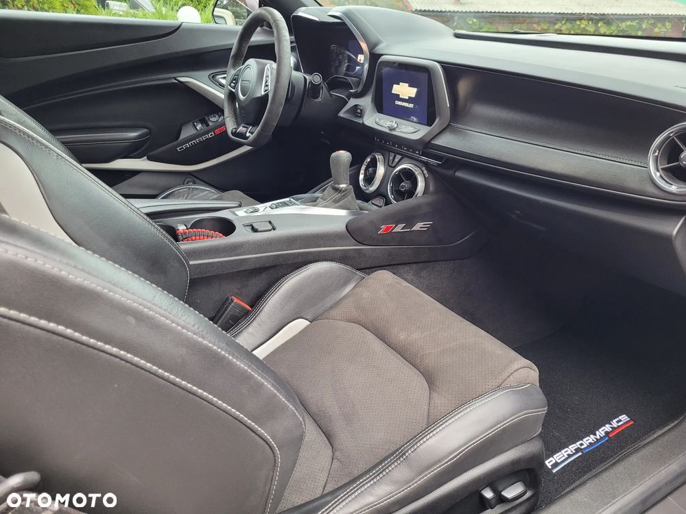 Chevrolet Camaro Coupe 6.2 V8 - 13