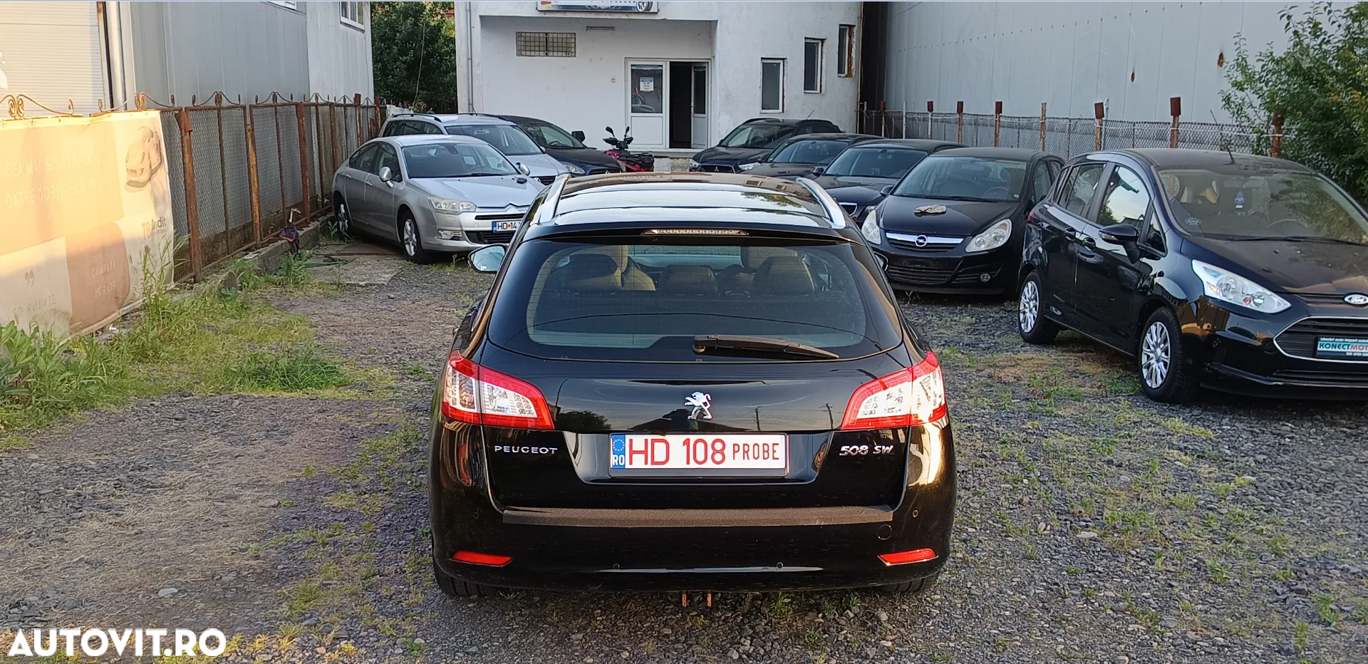 Peugeot 508 SW BlueHDi 120 Stop&Start Business-Line - 37