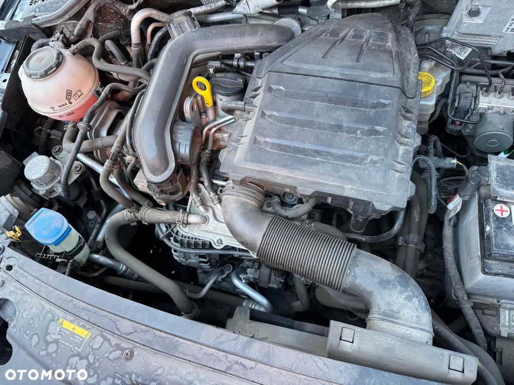 Skoda RAPID 1.0 TSI Ambition - 8