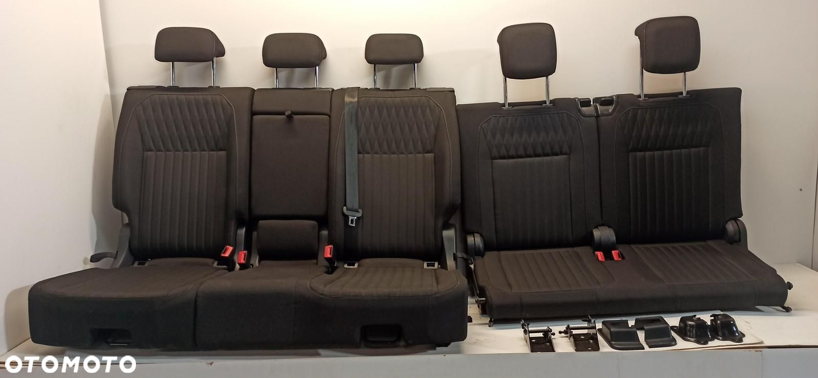 VW TIGUAN ALLSPACE FOTELE KANAPA 7 OSÓB - 2