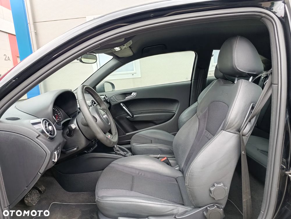 Audi A1 3-drzwiowe 1.4 TFSI 119g S tronic S line edition - 30