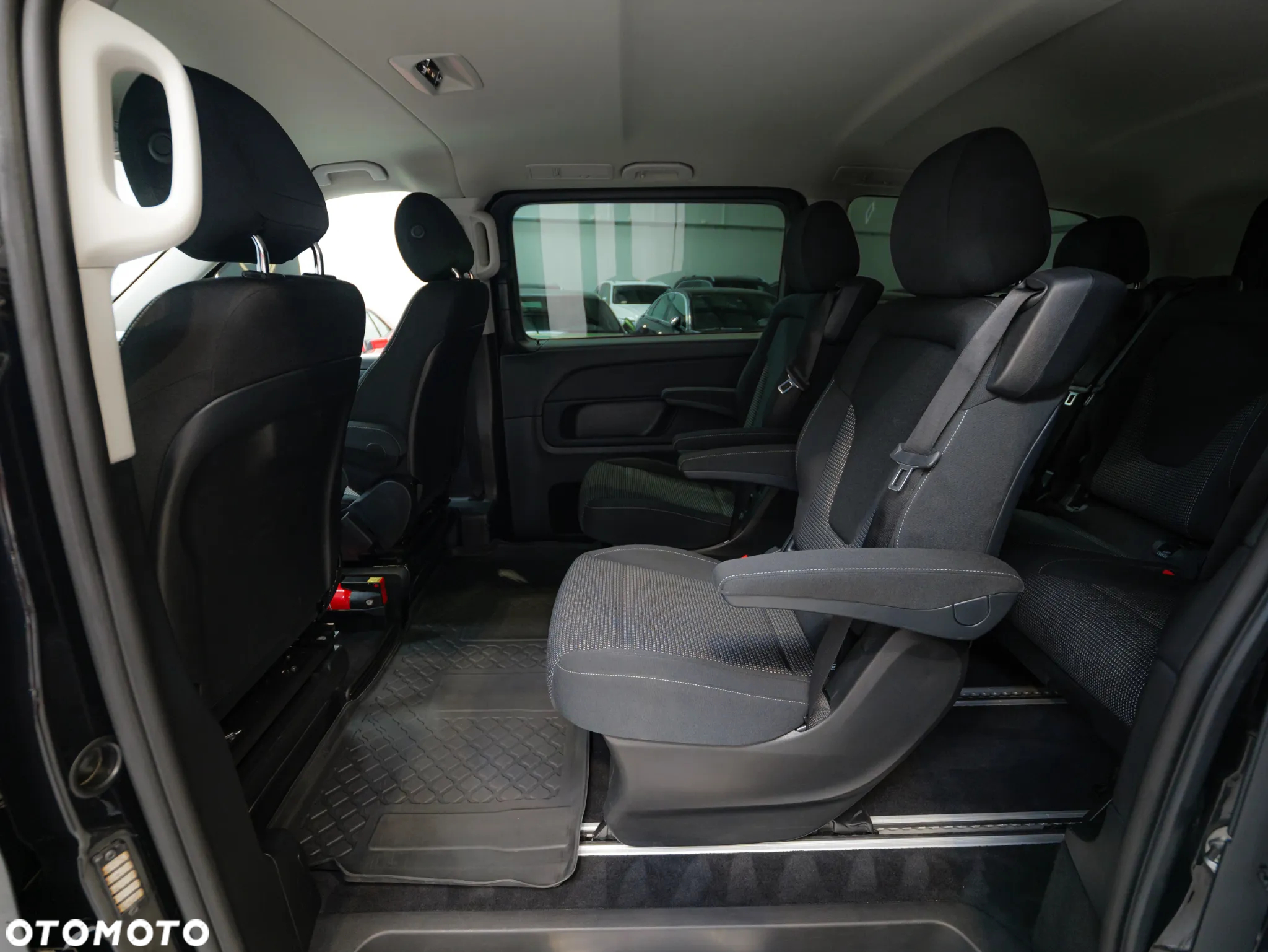 Mercedes-Benz Klasa V 250 d 9G-Tronic (d³ugi) - 19