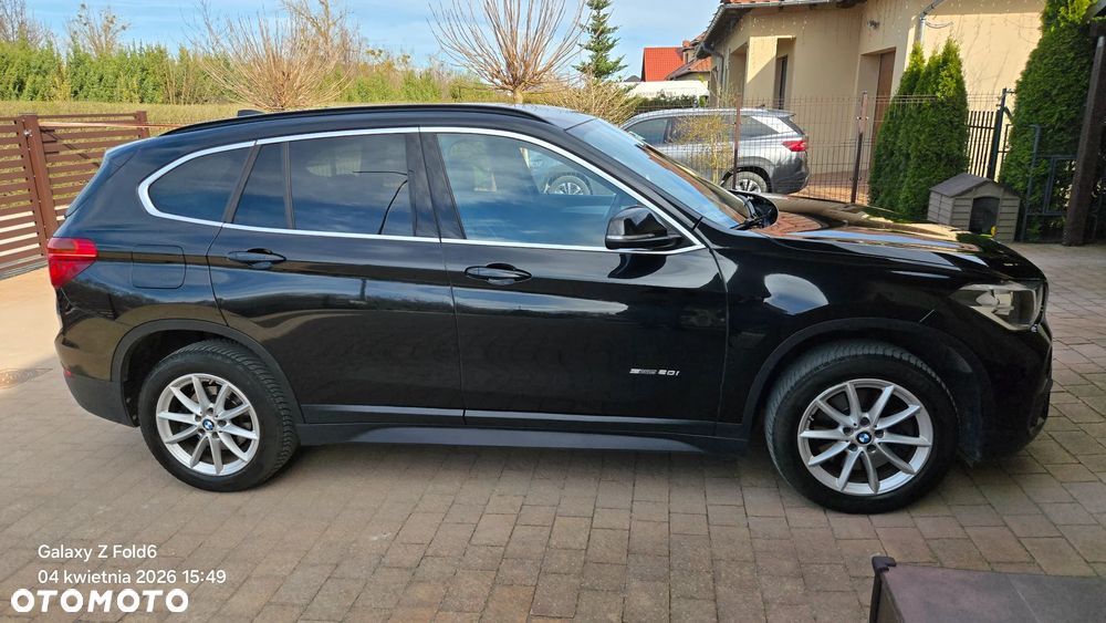 BMW X1 sDrive20i Advantage - 16