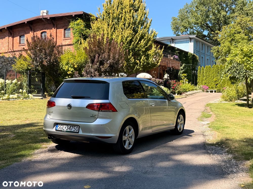 Volkswagen Golf 1.4 TSI BMT Comfortline - 9