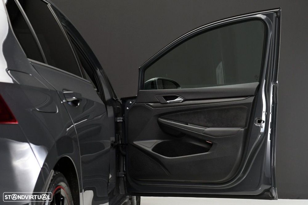 VW Golf 2.0 TSI GTI Clubsport DSG - 12